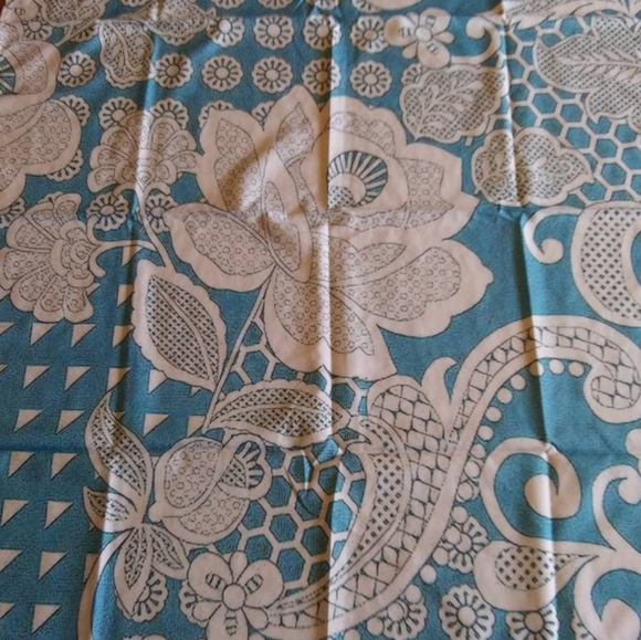 🆕 VTG Style Tapestry - Floral - Picture 2 of 2